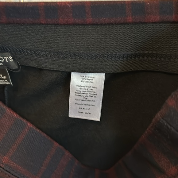 Talbots Pull-on Plaid Stretch Ankle Pants Burgundy/Navy Size XL Petite - Picture 5 of 5